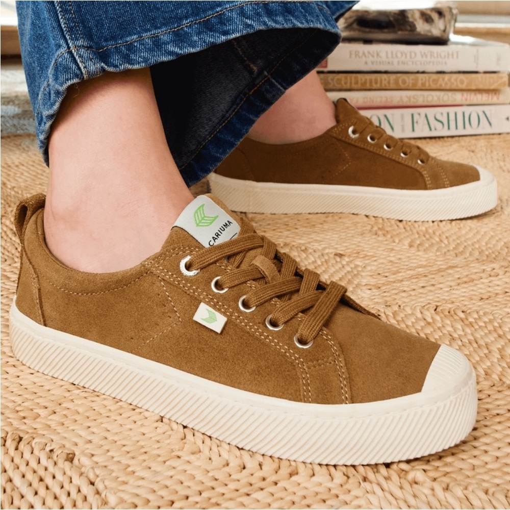 Cariuma camel brown suede sneaker
